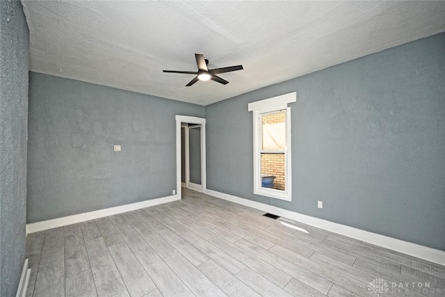 26 Boltin St Unit 26-28, Dayton, OH 45403 - photo 3