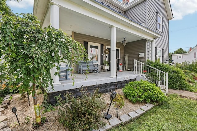 213 N Broadway St, Blanchester, OH 45107 - entrance to property featuring a porch