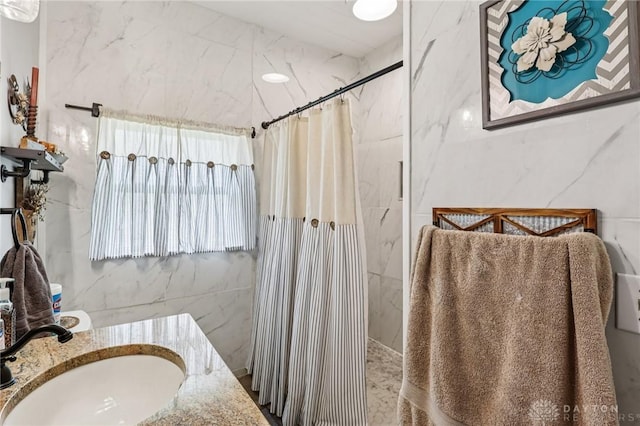 213 N Broadway St, Blanchester, OH 45107 - full bath with curtained shower and tile walls