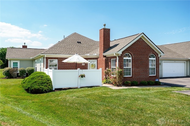 5117 Crescent Ridge Dr, Clayton, OH 45315 - photo 1