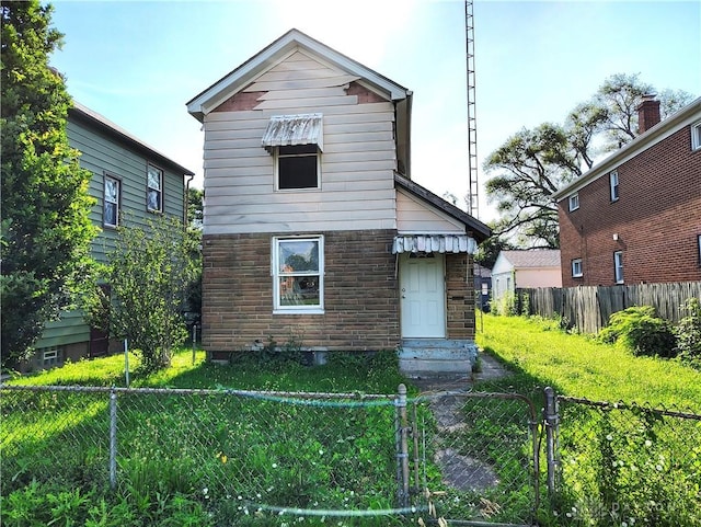 304 Alaska St, Dayton, OH 45404 - photo 1