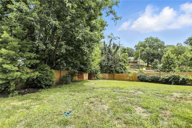 2594 Laura Ln, Norwood, OH 45212 - view of fenced backyard