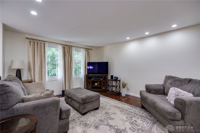 1817 El Camino Dr, Xenia, OH 45385 - living room with wood finished floors and recessed lighting