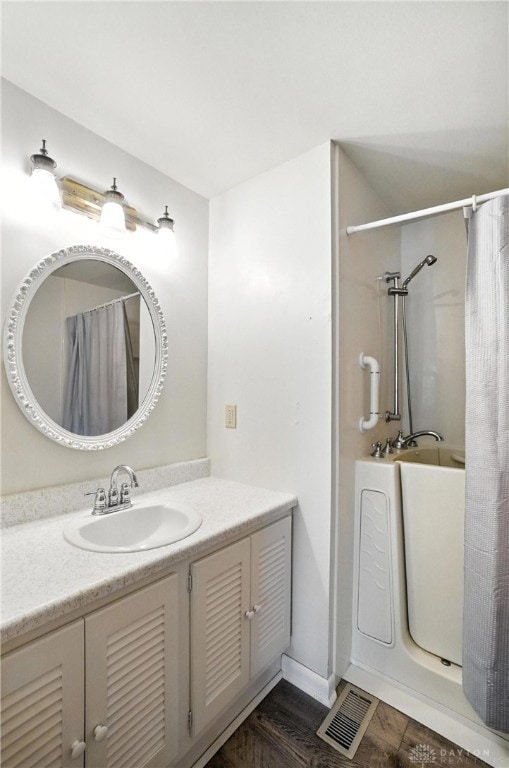 3811 Berryleaf Ct, Dayton, OH 45424 - full bath with vanity