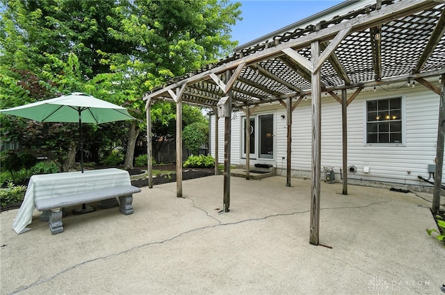 3811 Berryleaf Ct, Dayton, OH 45424 - view of patio / terrace with a pergola and entry steps