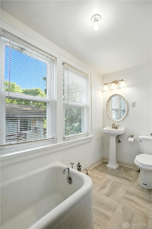 7336 Maple Ave, Cincinnati, OH 45231 - bathroom with a tub to relax in and plenty of natural light