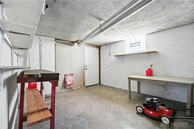 7336 Maple Ave, Cincinnati, OH 45231 - view of below grade area