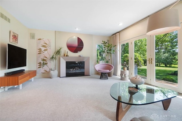 525 Heatherwoode Cir, Springboro, OH 45066 - carpeted living area featuring recessed lighting
