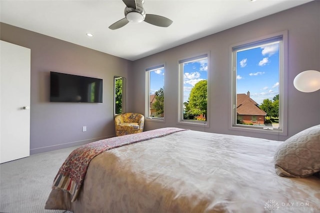 525 Heatherwoode Cir, Springboro, OH 45066 - carpeted bedroom featuring baseboards and a ceiling fan
