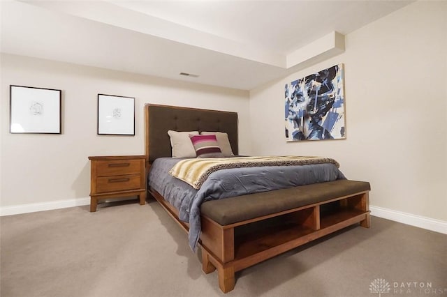 525 Heatherwoode Cir, Springboro, OH 45066 - bedroom featuring baseboards and light carpet