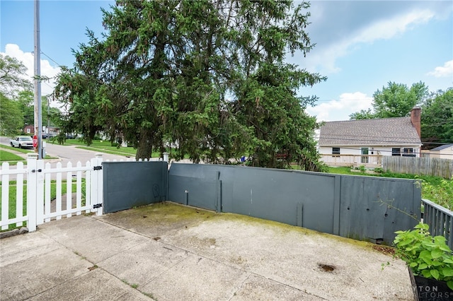 3521 E 4th St, Dayton, OH 45403 - view of patio / terrace featuring a gate