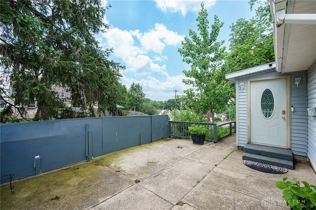 3521 E 4th St, Dayton, OH 45403 - view of patio featuring entry steps