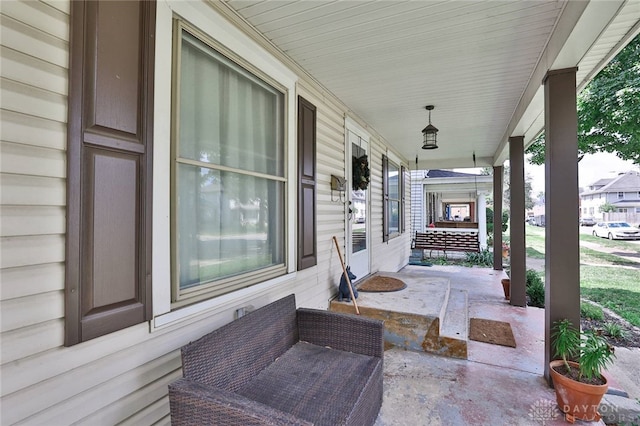 15 Harrison St, Middletown, OH 45042 - view of covered porch
