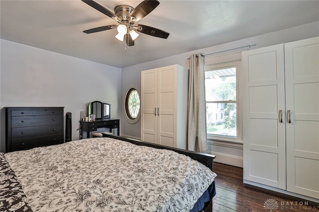 15 Harrison St, Middletown, OH 45042 - bedroom with dark wood-style flooring and a ceiling fan