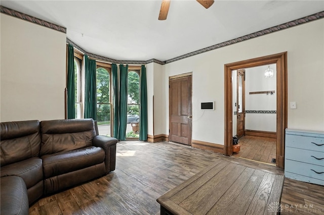 116 Elm St, Franklin, OH 45005 - living room featuring hardwood / wood-style flooring and a ceiling fan