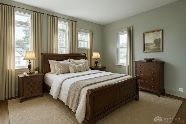 19 Mckinley St, Middletown, OH 45042 - bedroom featuring light wood-type flooring and baseboards