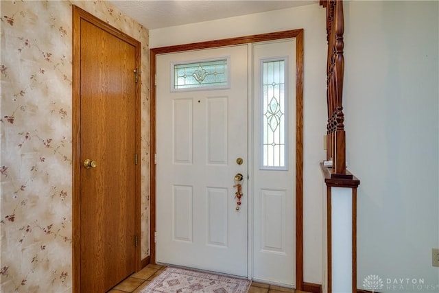 789 W Krepps Rd, Xenia, OH 45385 - foyer featuring baseboards and light tile patterned floors