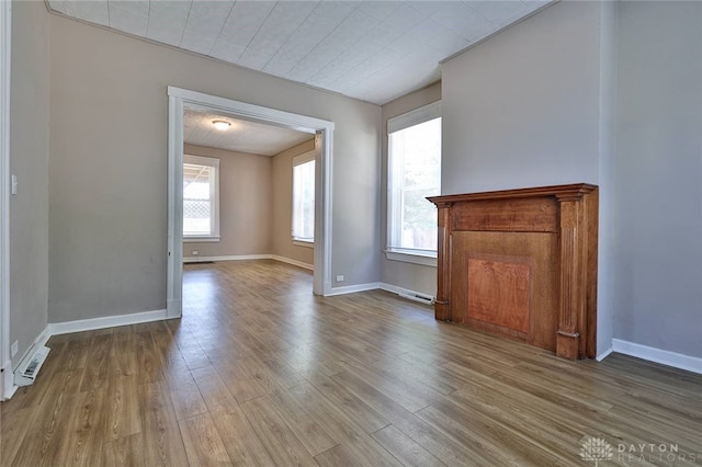 578 Considine Ave, Cincinnati, OH 45205 - unfurnished living room featuring wood finished floors
