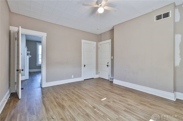 578 Considine Ave, Cincinnati, OH 45205 - spare room with ceiling fan and light wood finished floors