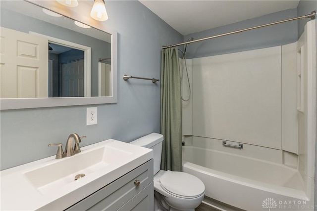 6235 Pheasant Hill Rd, Dayton, OH 45424 - bathroom with shower / tub combo with curtain and vanity