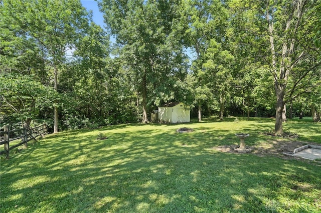 500 Smalley Blvd, Hamilton, OH 45013 - view of grassy yard with a storage unit