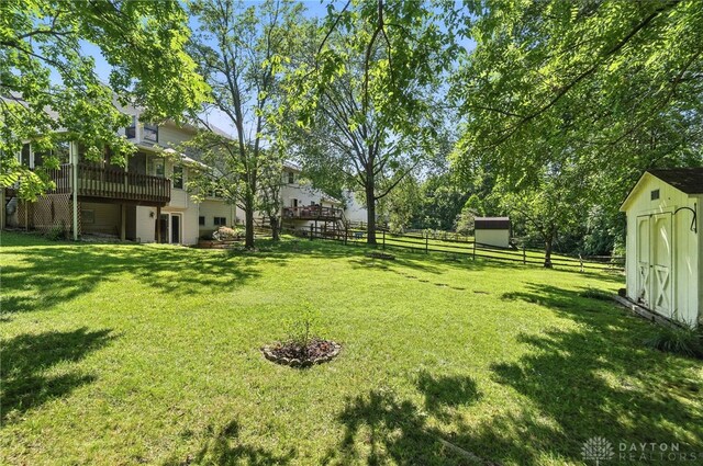 500 Smalley Blvd, Hamilton, OH 45013 - view of yard featuring a storage shed and a wooden deck