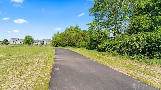 511 Hollywood Blvd, Xenia, OH 45385 - view of street