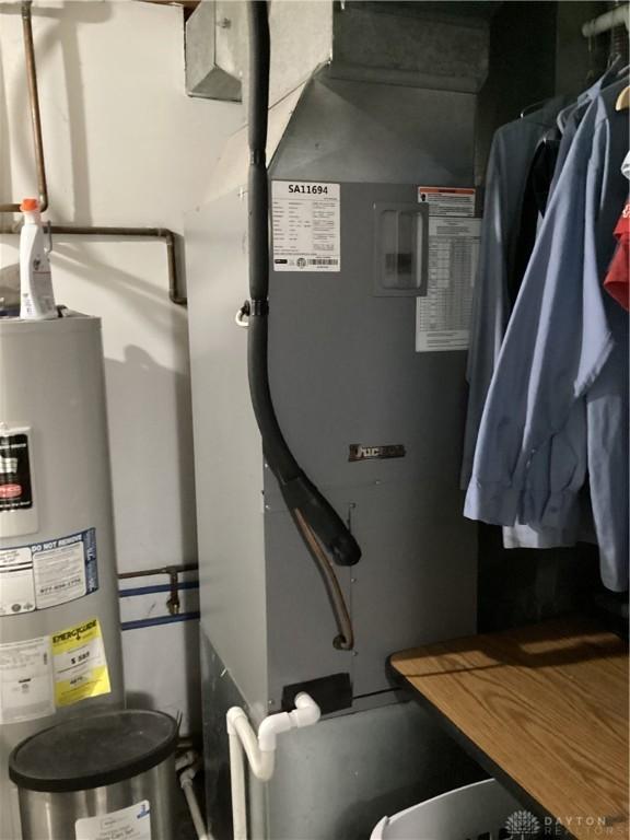 150 Lexington Farm Rd, Englewood, OH 45322 - utilities with water heater and heating unit