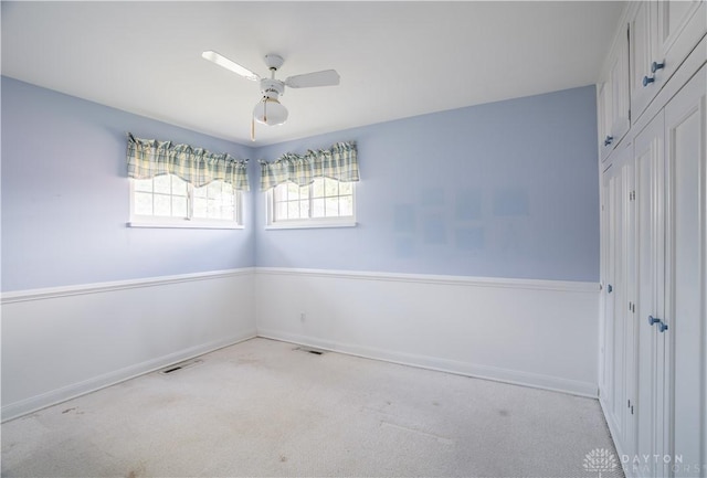 928 E Stroop Rd, Kettering, OH 45429 - unfurnished bedroom featuring carpet flooring and a ceiling fan
