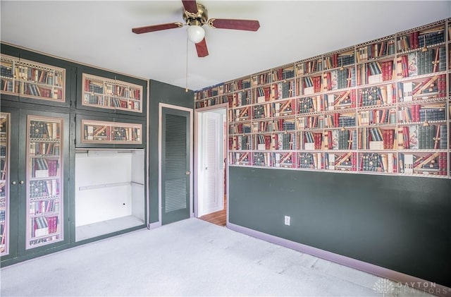 928 E Stroop Rd, Kettering, OH 45429 - empty room with carpet flooring and a ceiling fan