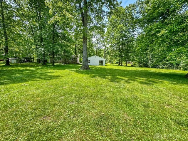 291 Schlitz Dr, Fayetteville, OH 45118 - view of grassy yard