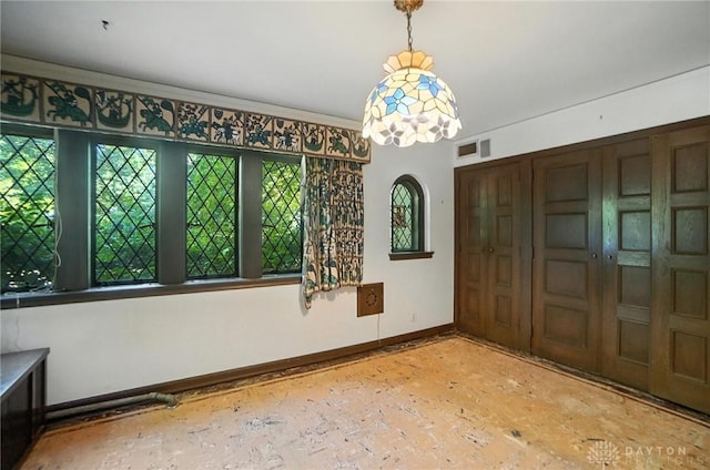 715 E Schantz Ave, Oakwood, OH 45419 - entryway with baseboards