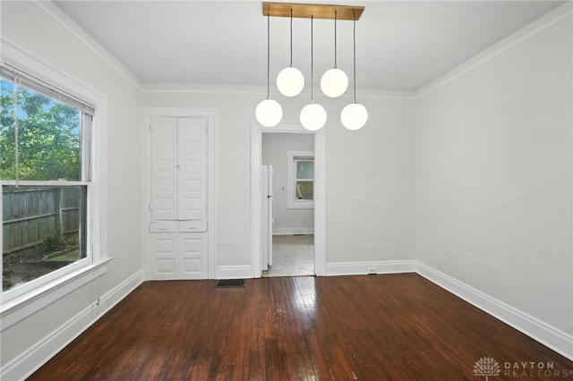 38-40 Greenwood Ave, Dayton, OH 45410 - unfurnished dining area with wood-type flooring and ornamental molding