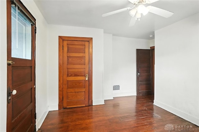 38-40 Greenwood Ave, Dayton, OH 45410 - unfurnished room with wood finished floors and a ceiling fan