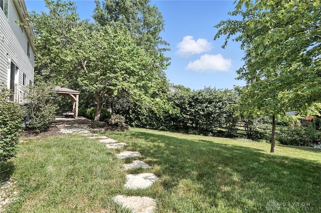 7793 Birchwood Ct, Mason, OH 45040 - view of green lawn featuring a gazebo