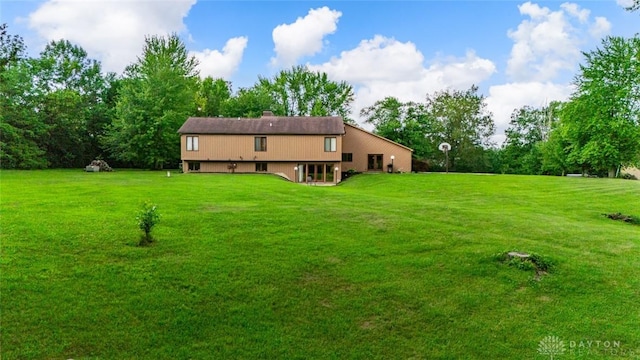 4230 Wagner Rd, Dayton, OH 45440 - view of grassy yard