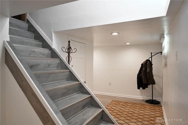 719 N Keowee St, Dayton, OH 45404 - staircase featuring recessed lighting and baseboards