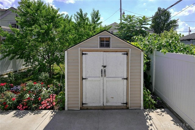 719 N Keowee St, Dayton, OH 45404 - view of shed