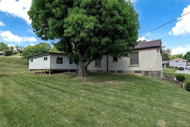 5282 Rahway Ct, Clayton, OH 45415 - back of property with a yard