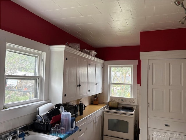 2416 Wayne Ave, Dayton, OH 45420 - photo 10