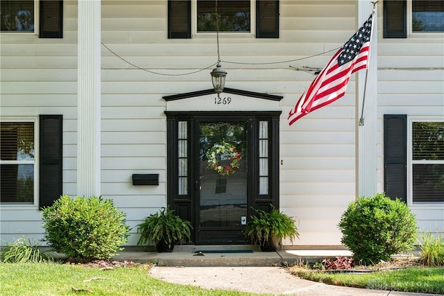 1269 Redbud Dr, Fairborn, OH 45324 - property entrance
