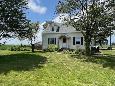 2224 Gettysburg Pitsburg Rd, Arcanum, OH 45304 - view of front facade featuring a front lawn