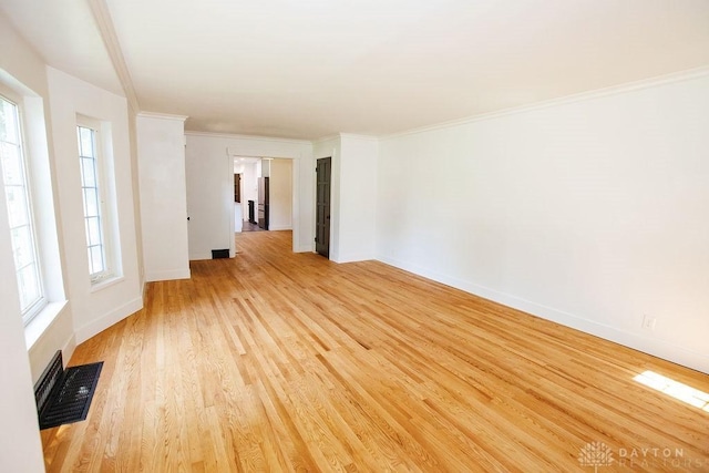 1151 Brookview Ave, Dayton, OH 45409 - unfurnished room featuring light wood-style flooring and ornamental molding