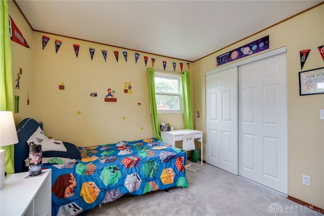 338 Chatham Dr, Fairborn, OH 45324 - bedroom featuring carpet flooring and a closet