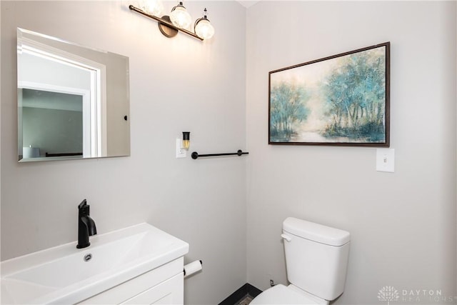 130 Mound St, Dayton, OH 45402 - half bath with toilet and vanity