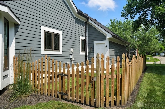 95 Sycamore Creek Dr, Springboro, OH 45066 - view of side of property