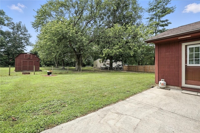 3755 Everett Dr, Loveland, OH 45140 - view of yard featuring a shed and a patio area