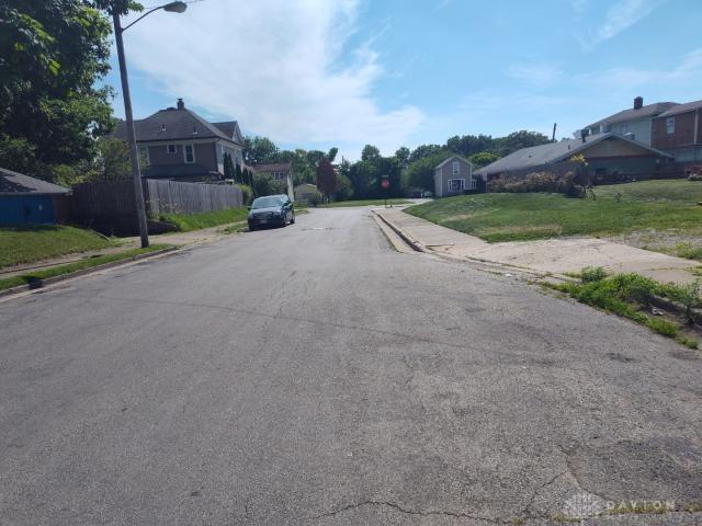 1024 Elder St, Springfield, OH 45505 - photo 5
