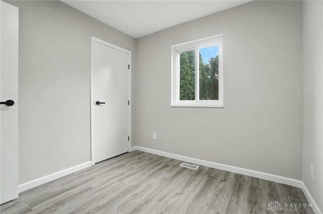 1393 Seminole Dr, Xenia, OH 45385 - spare room with light wood finished floors