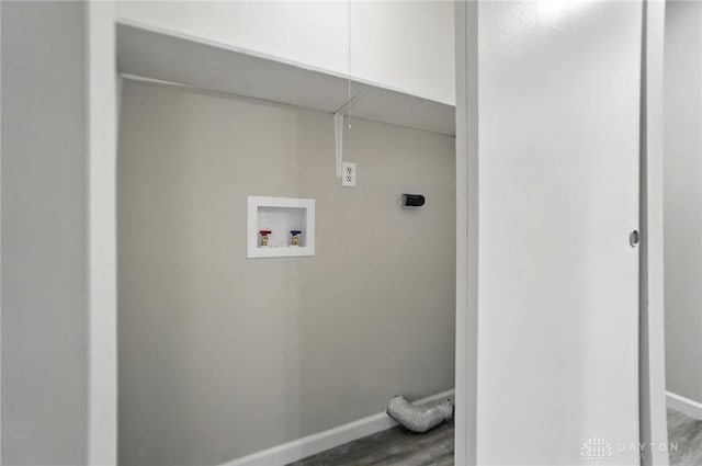 1393 Seminole Dr, Xenia, OH 45385 - washroom with hookup for a washing machine, electric dryer hookup, and wood finished floors